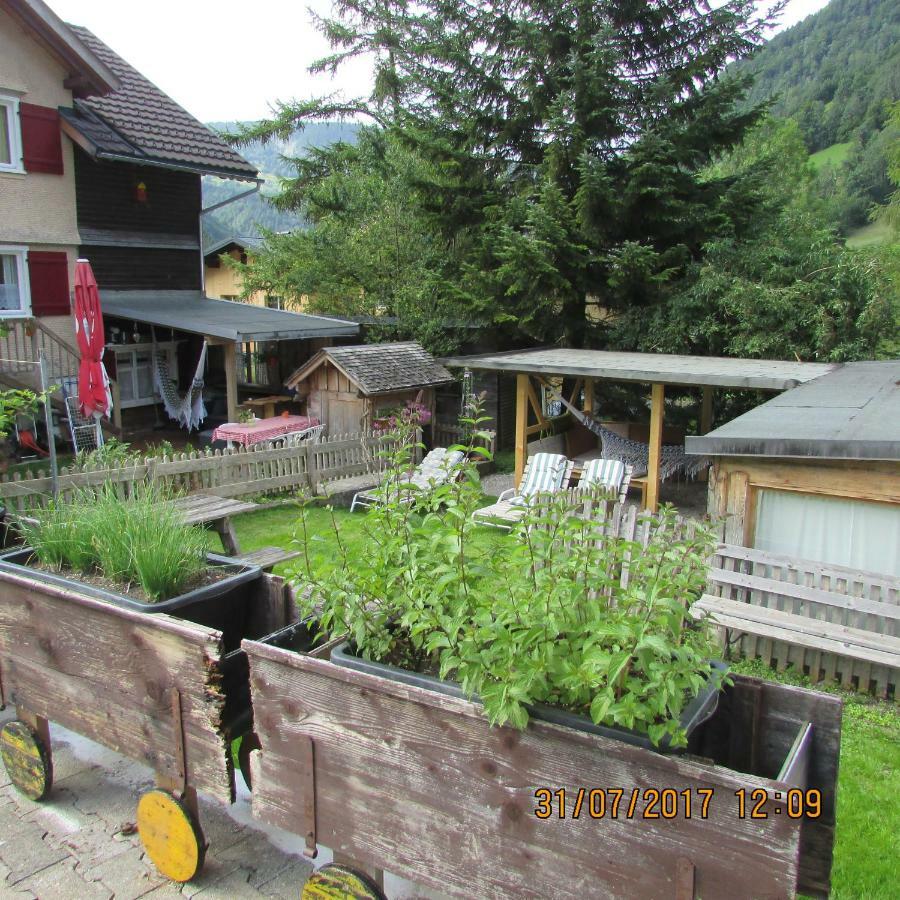 Haus Mittagspitze Hotel Mellau Buitenkant foto